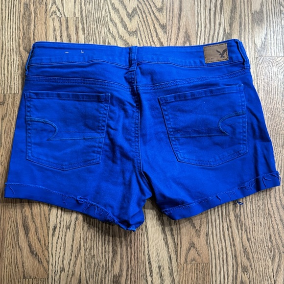 American eagle shorts, size 8 - Picture 3 of 3